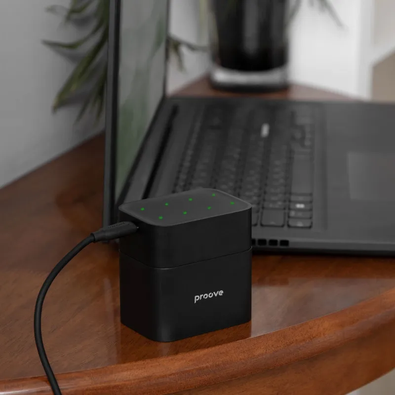 Зарядний пристрій з акумуляторними батарейками Proove Compact Station 8pcs (4xAAA + 4xAA)